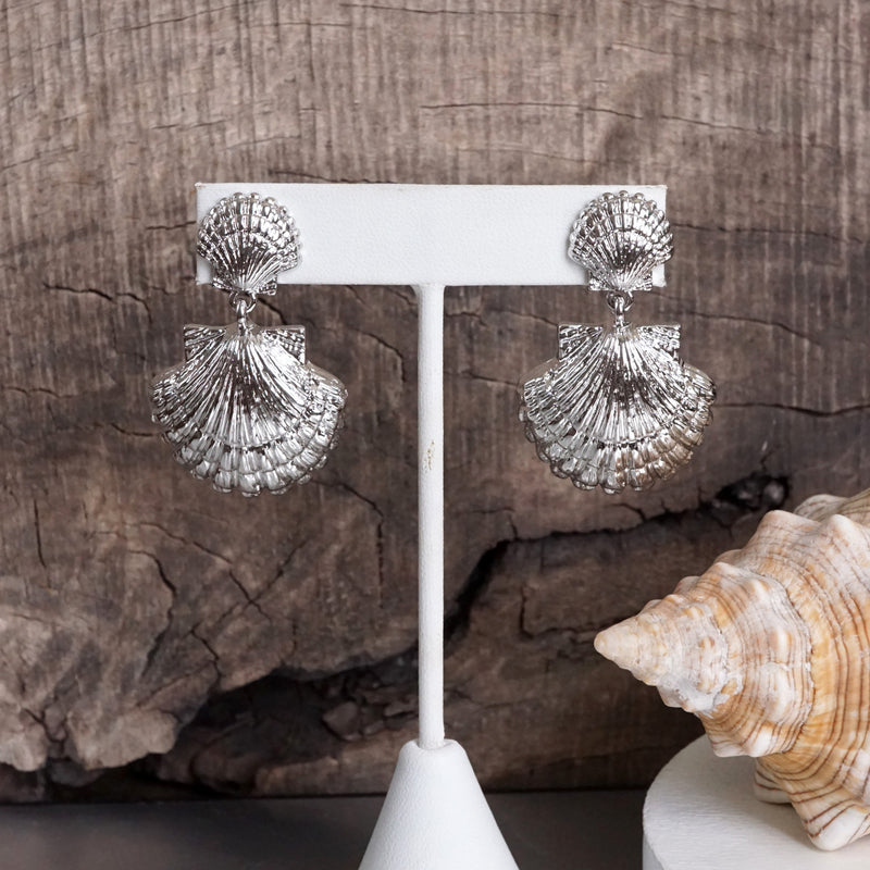 Sea Life Coastal Shells Earrings – Silver Tone