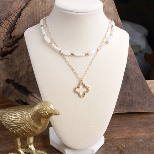 Elegant Classic 2-in-1 Pearls & Chain Necklace with Clover Pendant