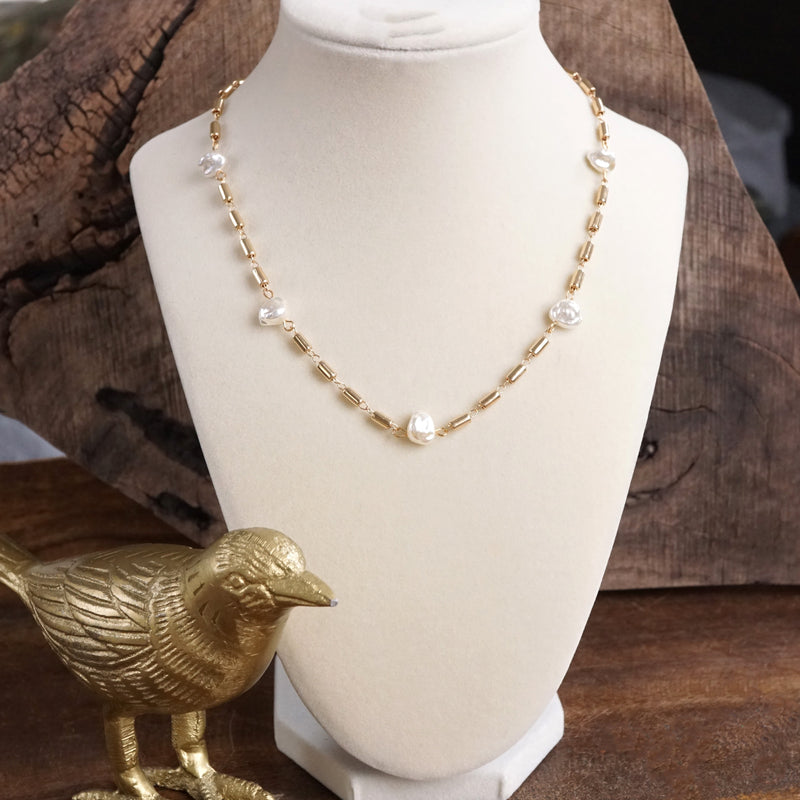 Classic Bar Chain & Organic Pearls Necklace – Gold Tone
