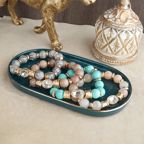 Earthy Gleam – Statement Beaded Bracelet with Oval Crystal