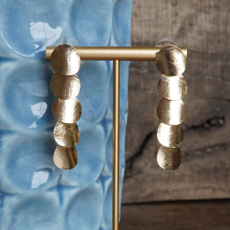 Round Scales Drop Earrings – Brushed Gold