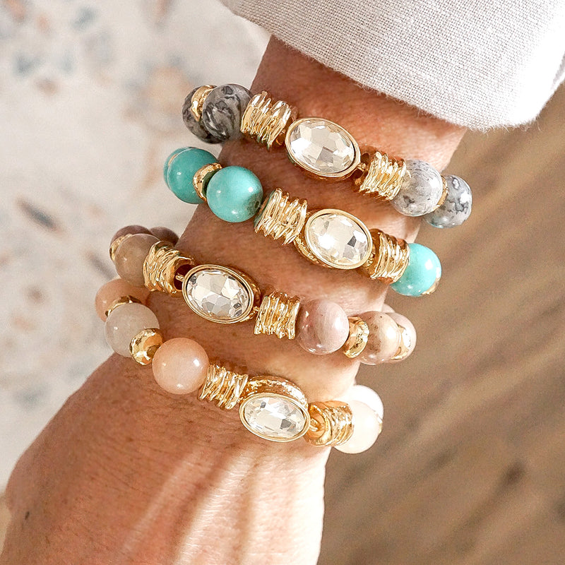 Earthy Gleam – Statement Beaded Bracelet with Oval Crystal