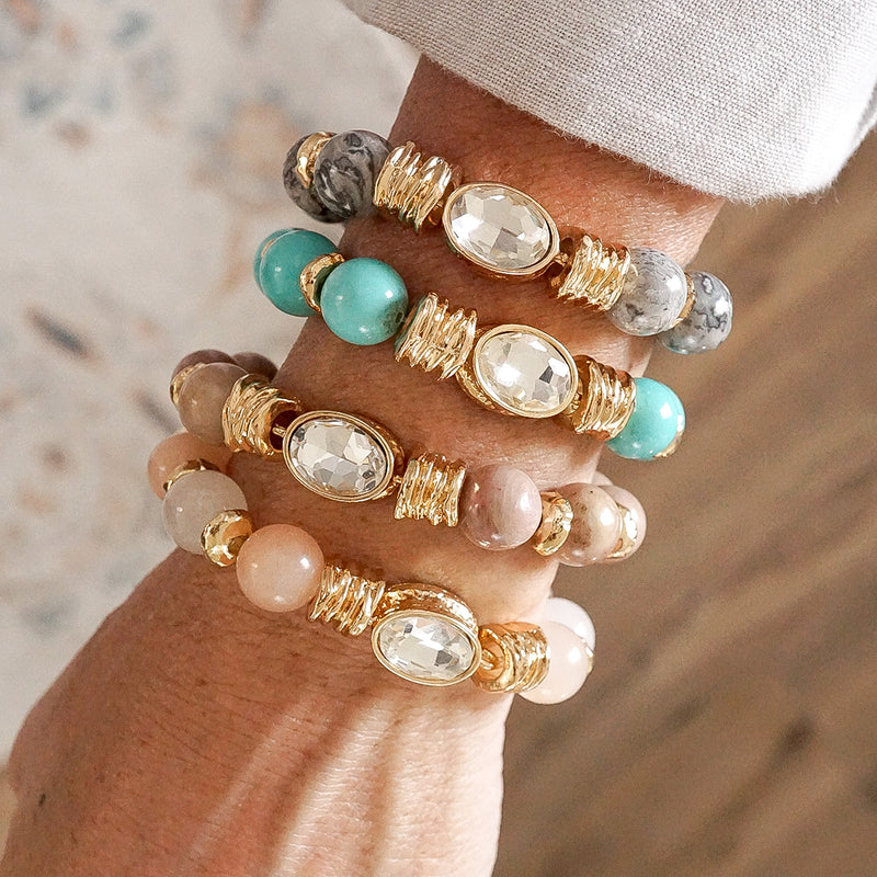 Earthy Gleam – Statement Beaded Bracelet with Oval Crystal