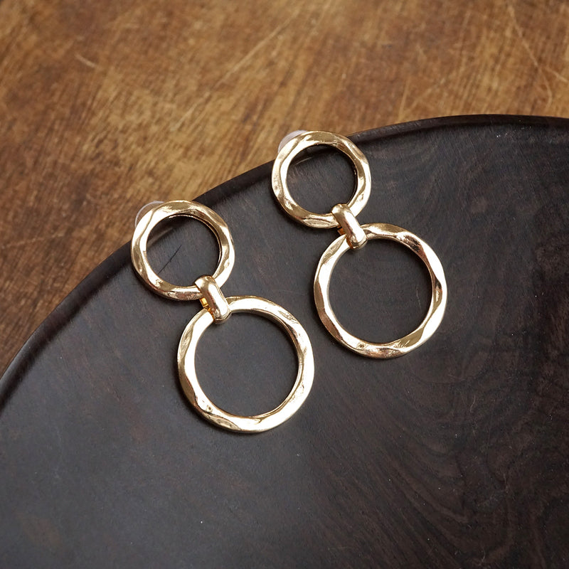 Golden Orbit – Double Hammered Hoop Drop Earrings