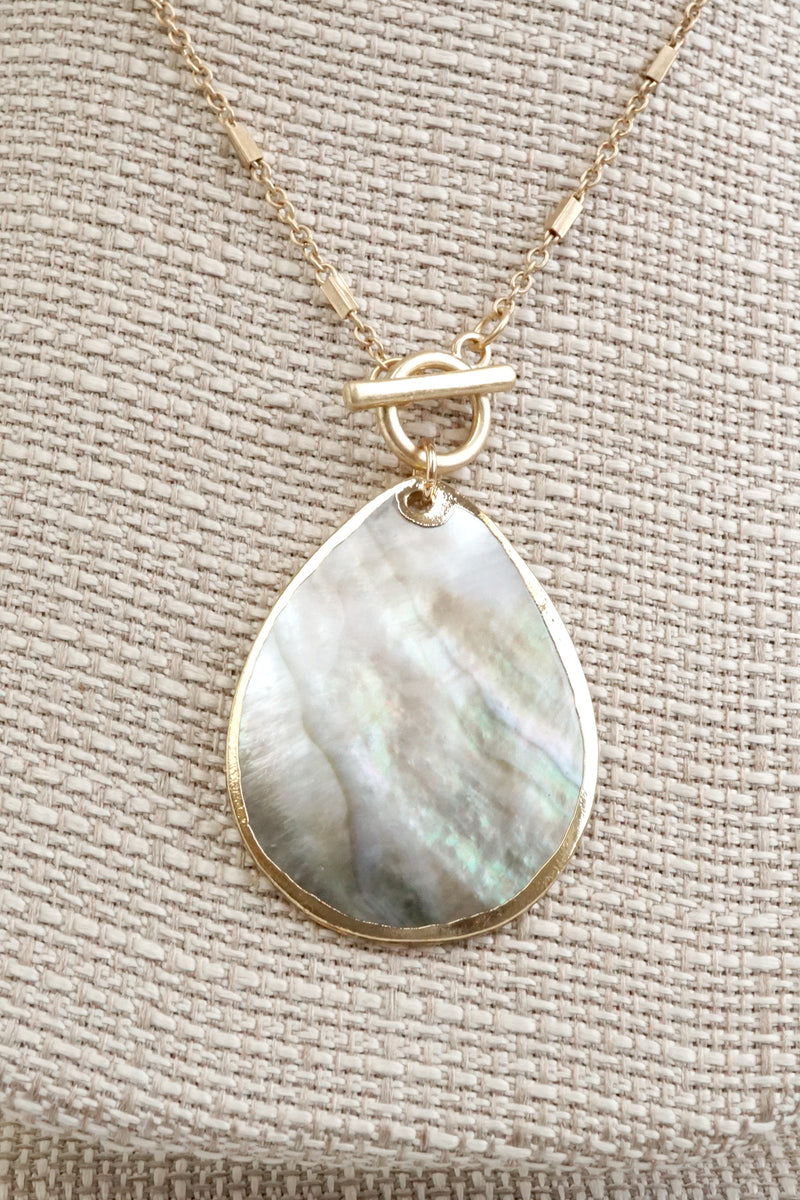 Minimalist boho short gold necklace golden framed teardrop shell