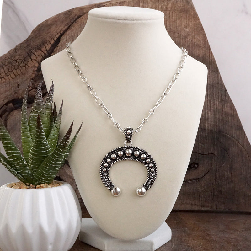 Desert Bloom – Western Squash Blossom Pendant Necklace