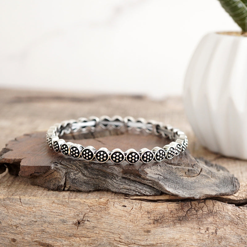 Prairie Glow – Western Stretchy Silver Bangle Bracelet