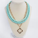 Short Necklace Wooden Beads Clover paperclip chain - Green