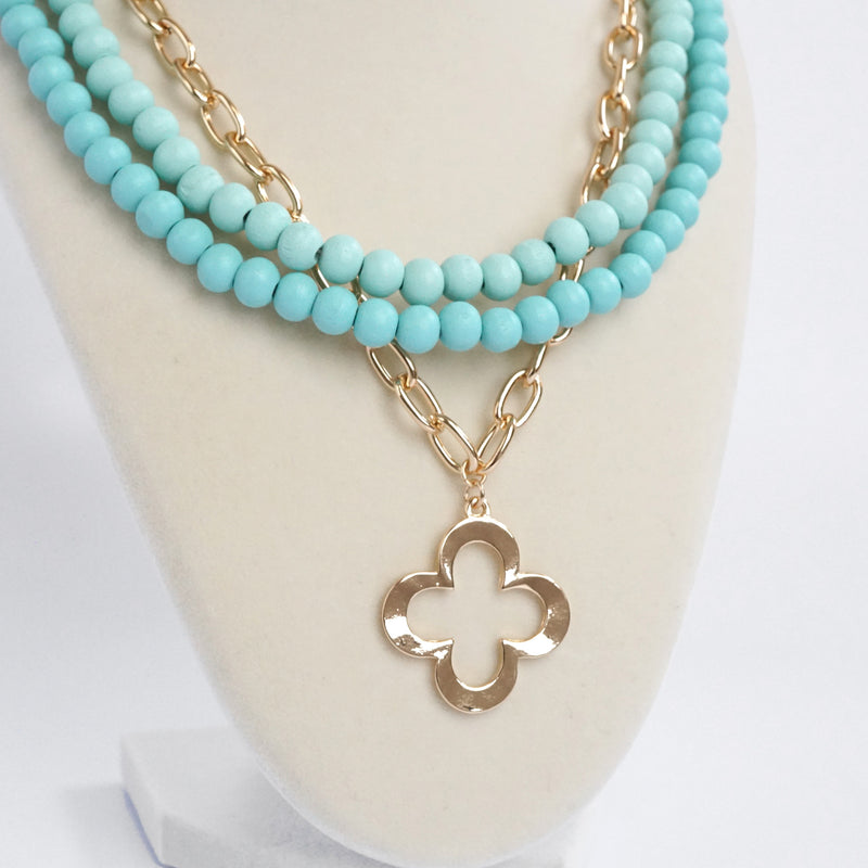 Short Necklace Wooden Beads Clover paperclip chain - Green