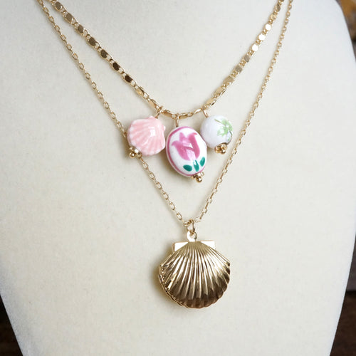 Multi-Charm Chinoiserie & Shell Locket Layered Necklace – Pink & Gold