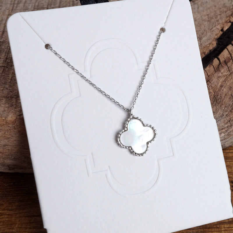 Short Dainty Clover Elegant Gift Necklace