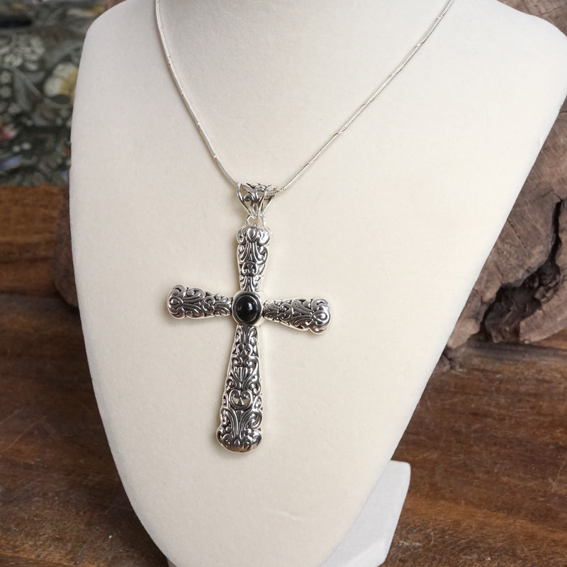 Timeless Classic Cross Necklace – Filigree Design