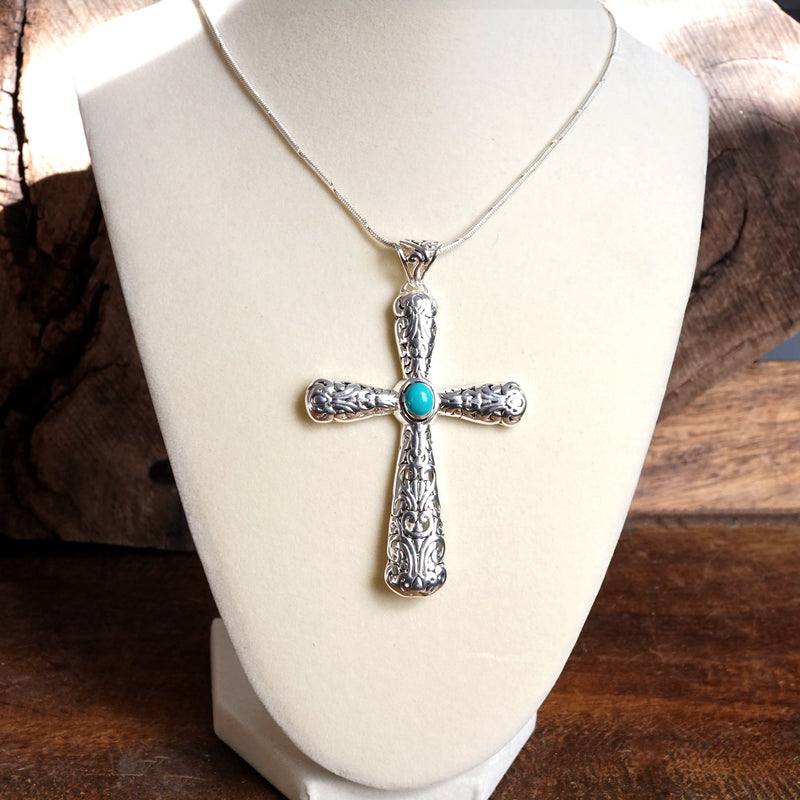 Timeless Classic Cross Necklace – Filigree Design