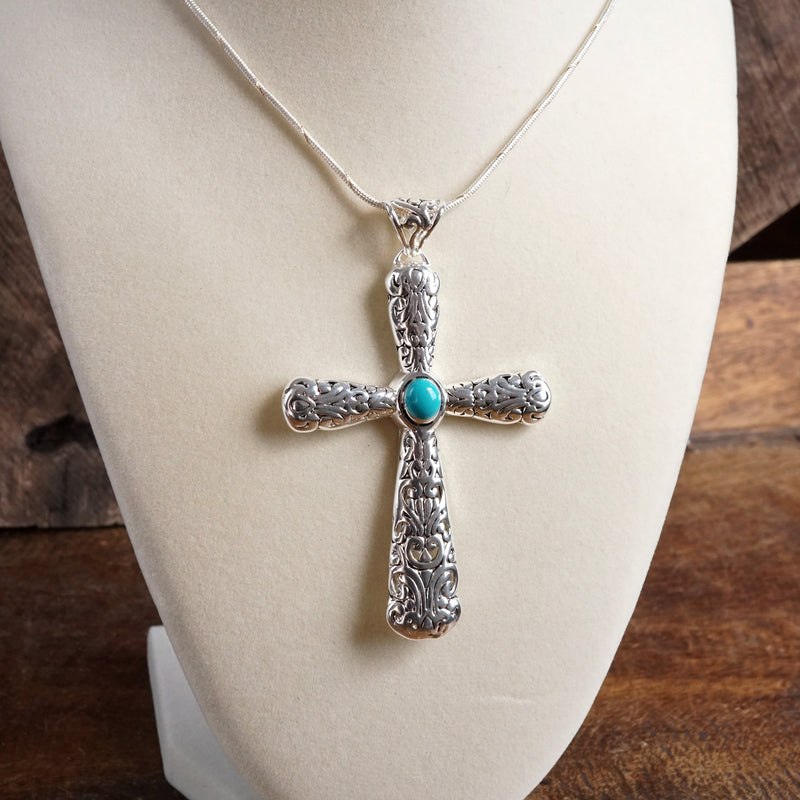 Timeless Classic Cross Necklace – Filigree Design
