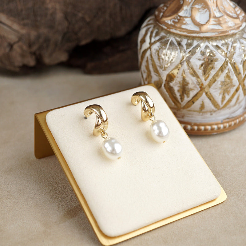 Lustre Grace – X Huggies with Pearl Drop