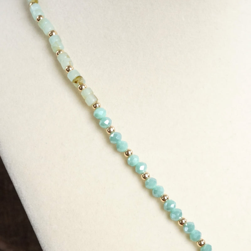Short Beaded Clover Pendant Necklace with Semi-Precious Stone Beads