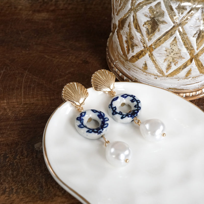 Nautical Chinoiserie & Pearl Drop Earrings – Gold Tone