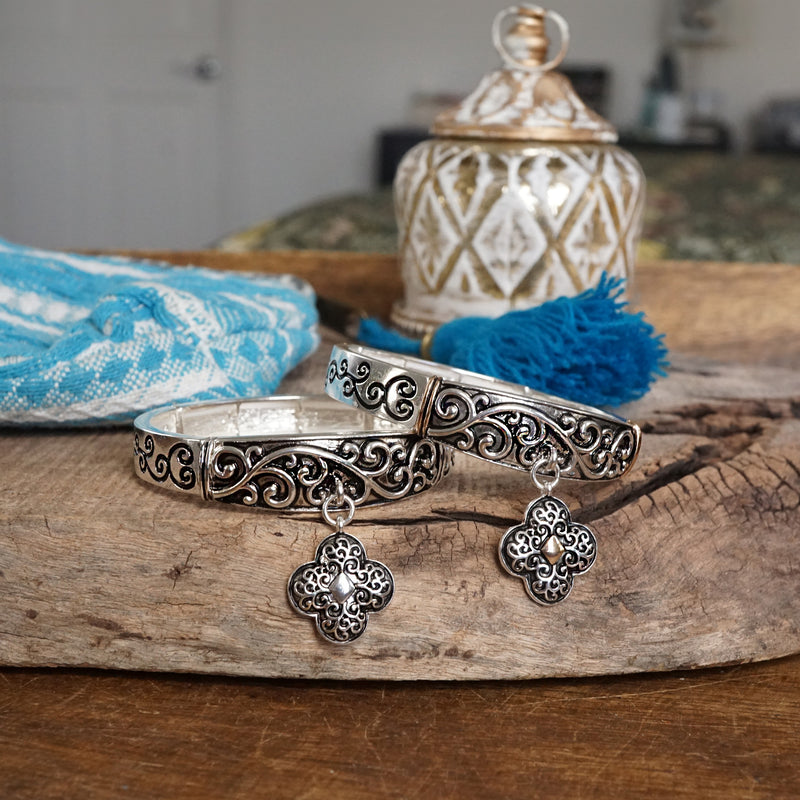 Graceful Whimsy – Classic Filigree Stretchy Bangle with Charm