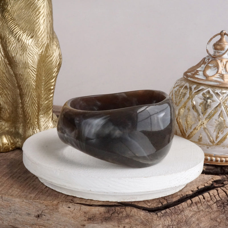 Warm Whisper – Chunky Resin Statement Bangle