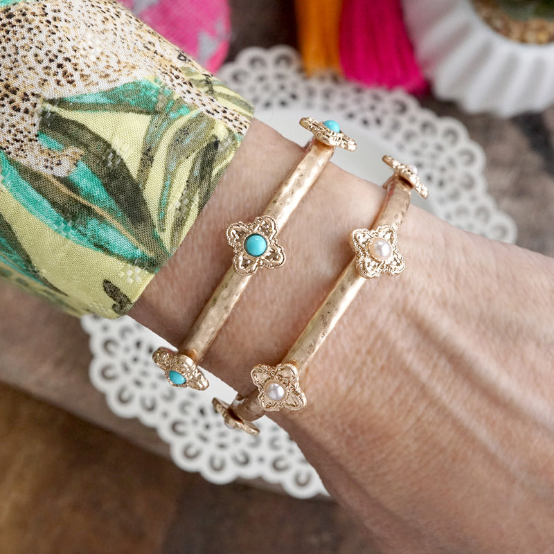Sun-Kissed Shine – Medallion Stretchy Bangle with Pearl or Turquoise